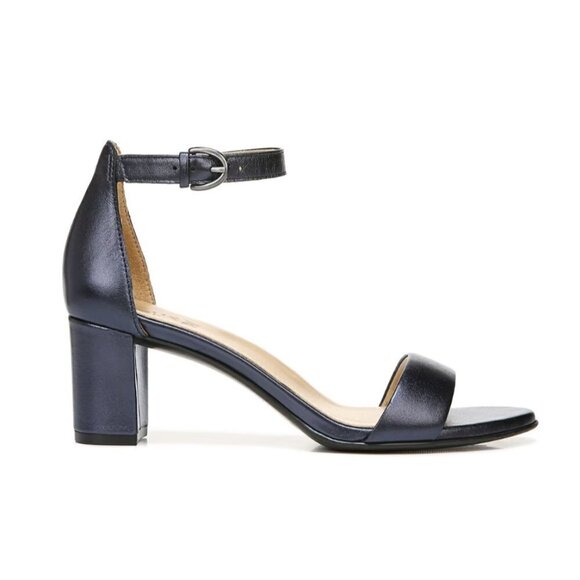 Naturalizer Women's Vera Dress Sandal (WIDE) - Picture 7 of 10